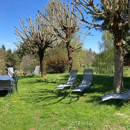 Spacieux Pour 10 Pers. Avec Grand Jardin A Landhaus *
