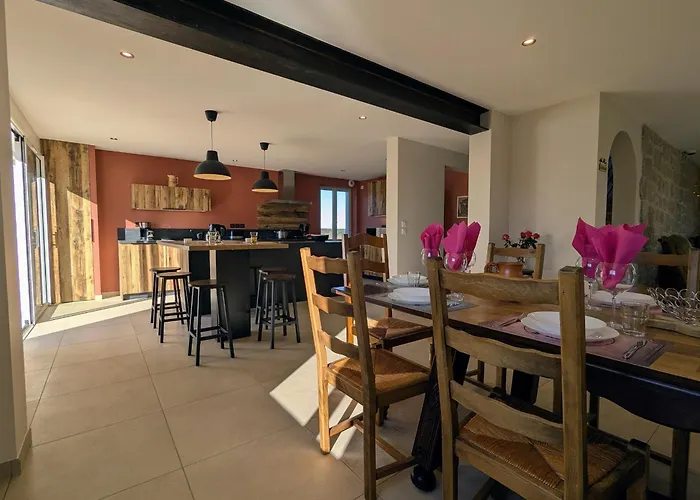 Spacieux Pour 10 Pers. Avec Grand Jardin A - Fr-1-582-528 Tence