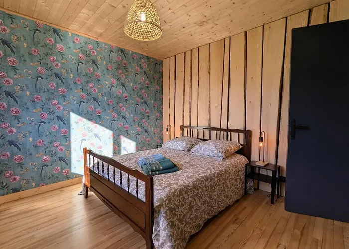 Prázdninový dům Spacieux Pour 10 Pers. Avec Grand Jardin A - Fr-1-582-528 Tence